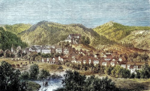 View of the castle of Elgersburg, a community in the Ilm district, in Thuringia, Germany/view of