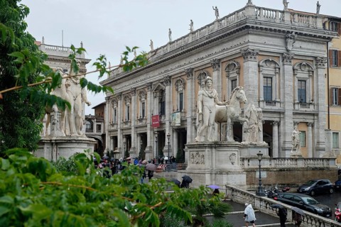 Conservators' Palace, Capitoline Museums, Statutes of the Dioscuri Castor and Pollux, Piazza di