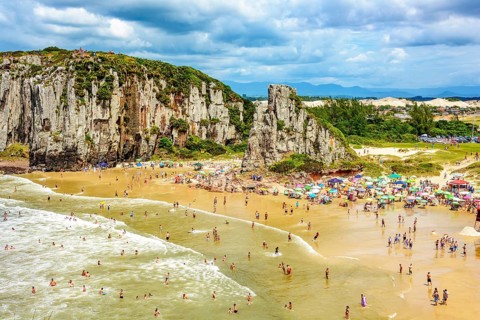 View of Guarita beach in the city of Torres, Rio Grande do Sul, bordering Santa Catarina, Brazil