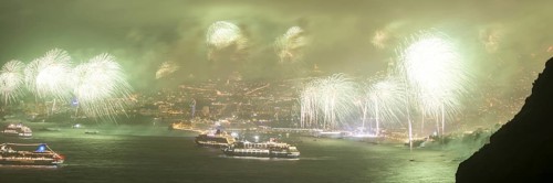 New Year's Eve fireworks, dusk, Atlantic Ocean, harbour with cruise ships, Funchal, Madeira,