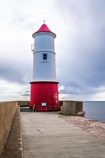 Berwick Pier and Lighthouse, Berwick-upon-Tweed, England, UK