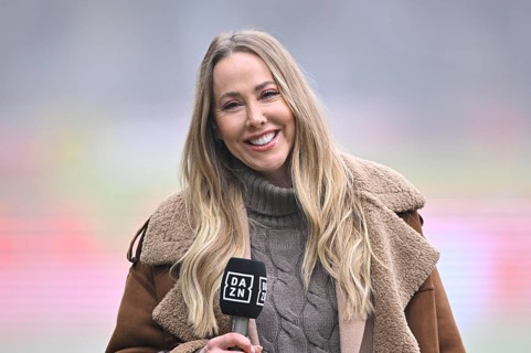 DAZN presenter interviewed microphone micro logo smiling portrait soccer Bundesliga, Voith-Arena,