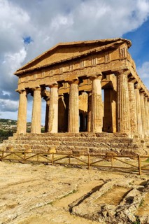 Temple of Concordia, Doric Temple, Valley of the Temples, Agrigento, Sicily, Italy