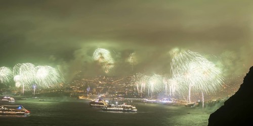 New Year's Eve fireworks, dusk, Atlantic Ocean, harbour with cruise ships, Funchal, Madeira,