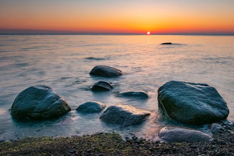 Sunrise on the chalk coast in Jasmund National Park, Rügen, Sassnitz, Mecklenburg-Western