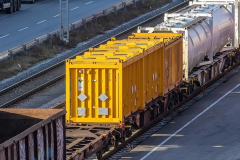 The port of Mannheim is one of the most important inland ports in Europe. The harbor basins stretch