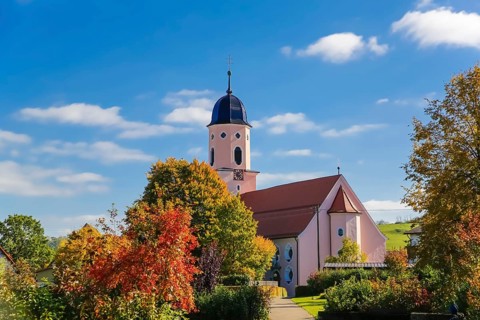 Roman Catholic parish church of St. Martin, baroque hall church from 1717—19, design by Franz Beer,