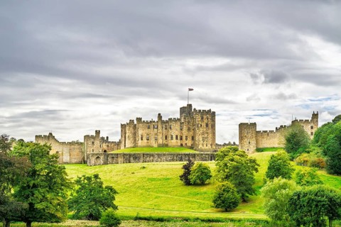 Alnwick Castle, Alnwick, Northumberland, England, UK