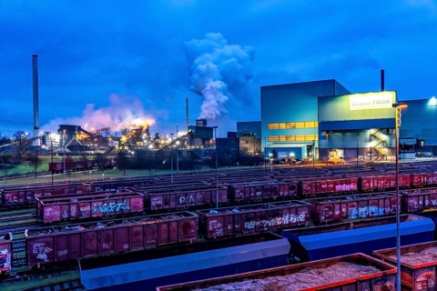 Hüttenwerke Krupp-Mannesmann, HKM in Duisburg, houses of the blast steel plant, coking plant,