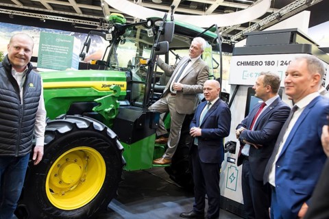 Alios Rainer (Federal Minister of Agriculture, Food and Home Affairs) and Kai Wegner (Governing