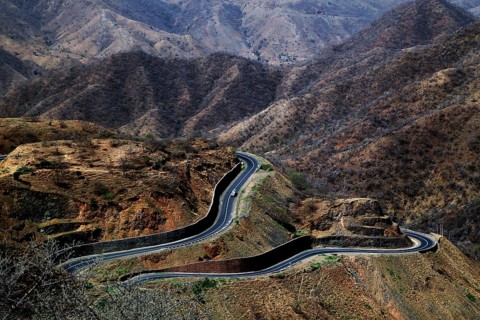 Serpentines criss-cross the impressive landscape of the Semien Mountains