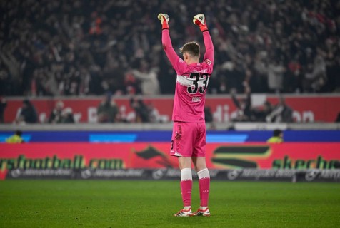 Goalkeeper Alexander Nübel VfB Stuttgart (33) Goal celebration Gesture Gesture MHPArena, MHP Arena