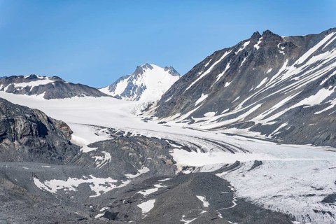 Gulkana Glacier and Icefall Peak, Scenic Landscape on Richardson Highway, Alaska Range, Alaska, USA