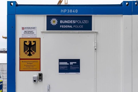 Federal police in Stuttgart Central Station. Because of the Stuttgart 21 construction site, the