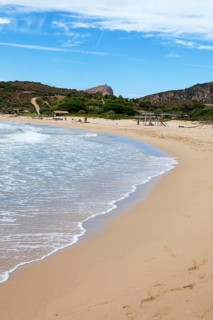 Plage d'Arone sandy beach, Capo Rosso and the Genoese Tower in the back, Piana, Corse-du-Sud