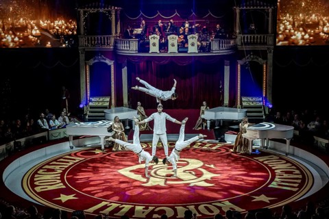 Artists at the 21st Original Roncalli Christmas Circus Berlin in Berlin's Tempodrom on 19.12.2025