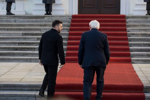 Volodymyr Selensky (President of Ukraine) and Frank-Walter Steinmeier (President of the Federal