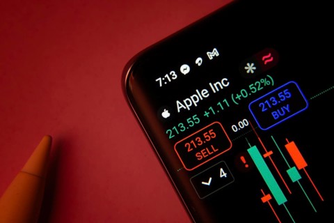 Dhaka, Bangladesh- 08 Sep 2025: Close-up of a phone screen showing Apple Inc stock market data with
