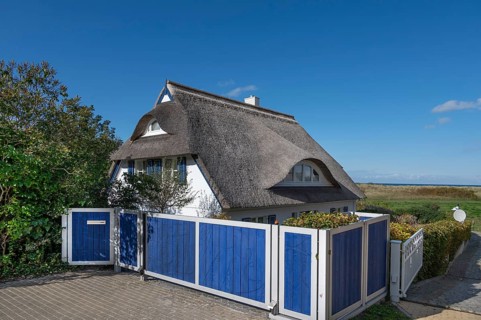 Private thatched house, Ahrenshoop, Darß, Mecklenburg-Western Pomerania, Germany