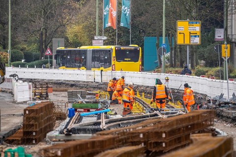 Large-scale construction site in the city center of Essen, Herkulesstraße, the construction of new