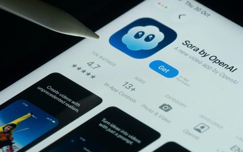 Dhaka, Bangladesh- 30 Oct 2025: Sora AI app on a iPad screen with a pen pointing at the install