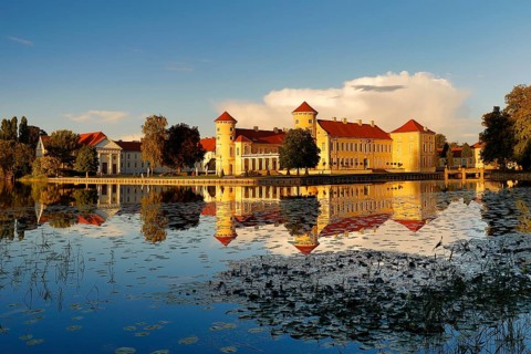 Rheinsberg Castle, lakeside with Lake Grienerick, Ostprignitz-Ruppin district, prime example of