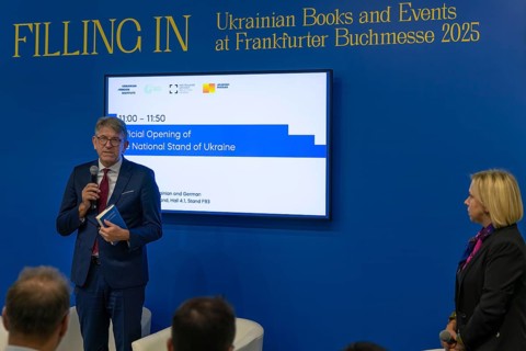 Minister of State for Culture Wolfram Weimer (non-party) and the Ukrainian Ambassador to Germany,