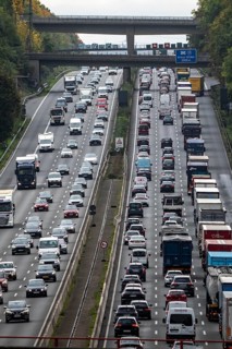 Traffic jam on the A3 motorway between the Hilden junction and the Mettmann junction, view to the
