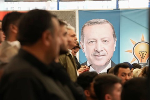 Gaziantep, Türkiye – May 28, 2023. Members of the ruling Justice and Development Party (AKP) follow