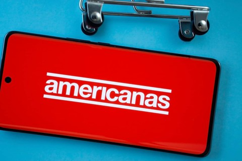 Dhaka, Bangladesh- 03 July 2025: Smartphone screen showing the Americanas logo with shopping cart