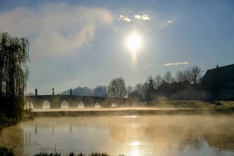 Morning atmosphere, fog at Fischhof, with historic Fischhof bridge, Tirschenreuth, Upper