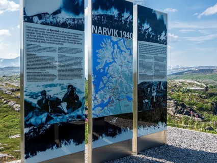 World war II memorial, battle of Narvik 1940, at Bjørnfjell railway station, railway line