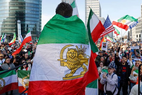 Iranians demonstrate on the day of the US and Israeli attack on Iran, Berlin, 28.02.2026. People