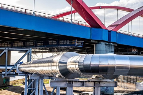 Iqony district heating pipes at the city port, crosses the Rhine-Herne Canal in Essen, A42 motorway