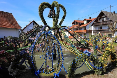 Easter fountain in Bieberbach, supposedly the largest Easter fountain in the world, Egloffstein