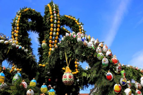 Easter fountain in Heiligenstadt, Franconian Switzerland, Bamberg district, Upper Franconia,