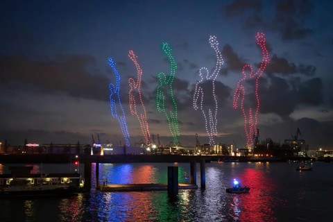 Drone light show over the Elbe as part of the Hamburg Olympic bid on 26.02.2026, Landungsbrücken,