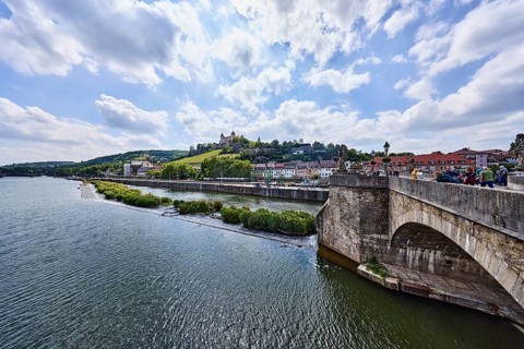 River Main, barrage, Old Main Bridge, pedestrian bridges, bridge, pedestrian zone, general