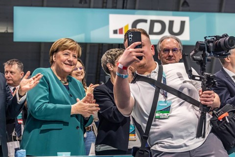 38th Federal Party Congress of the CDU of Germany in Stuttgart. Applause for Chancellor Friedrich
