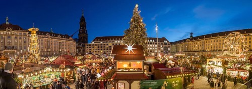 Panorama with Great Pyramid, Christmas Tree and Ferris Wheel at the Striezelmarkt Christmas Market
