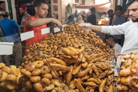 Tunis, Tunisia. 15th May 2024 Traditional Tunisian sweets for sale in the busy market of Tunis
