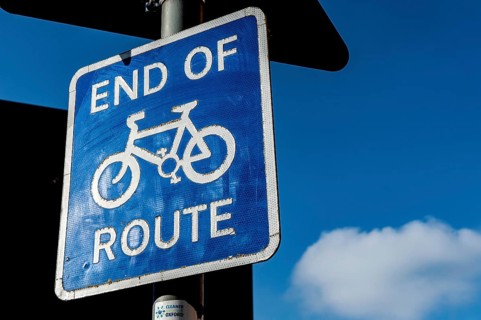 Oxford, England, UK. February 6th 2020 End of the Cycle Route Sign, Botley road, Oxford City center