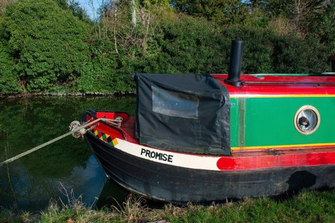 Oxford, England, UK. February 6th 2020 A Narrow boat called Promise moored on the Oxford canal in