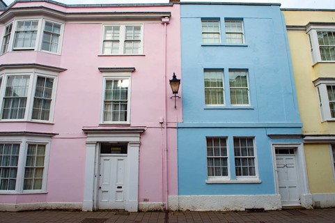 Oxford, England, UK. February 2nd, 2020 Pretty coloured houses along Hollywell Street, Oxford City