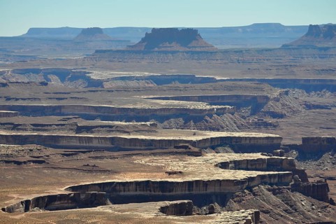 Wide table mountain landscape with canyons, characteristic of arid environments, Canyonlands