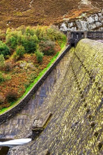 Caban Coch Dam, Elan Valley, Caban-Coch Reservoir, Rhayader, Wales, UK