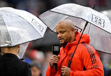 Coach coach Vincent Kompany FC Bayern Munich FCB portrait under screen in interview microphone