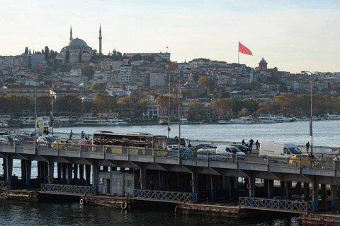 Istanbul, Turkey. November 14th 2023 Heavy traffic crossing a road bridge over the Golden Horn or