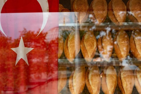 Istanbul, Turkey. October 12th 2021 Traditional Turkish bread loafs for sale inside a typical