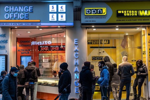 Istanbul, Turkey. December 18th 2021 A currency exchange office during an economic crisis in Turkey